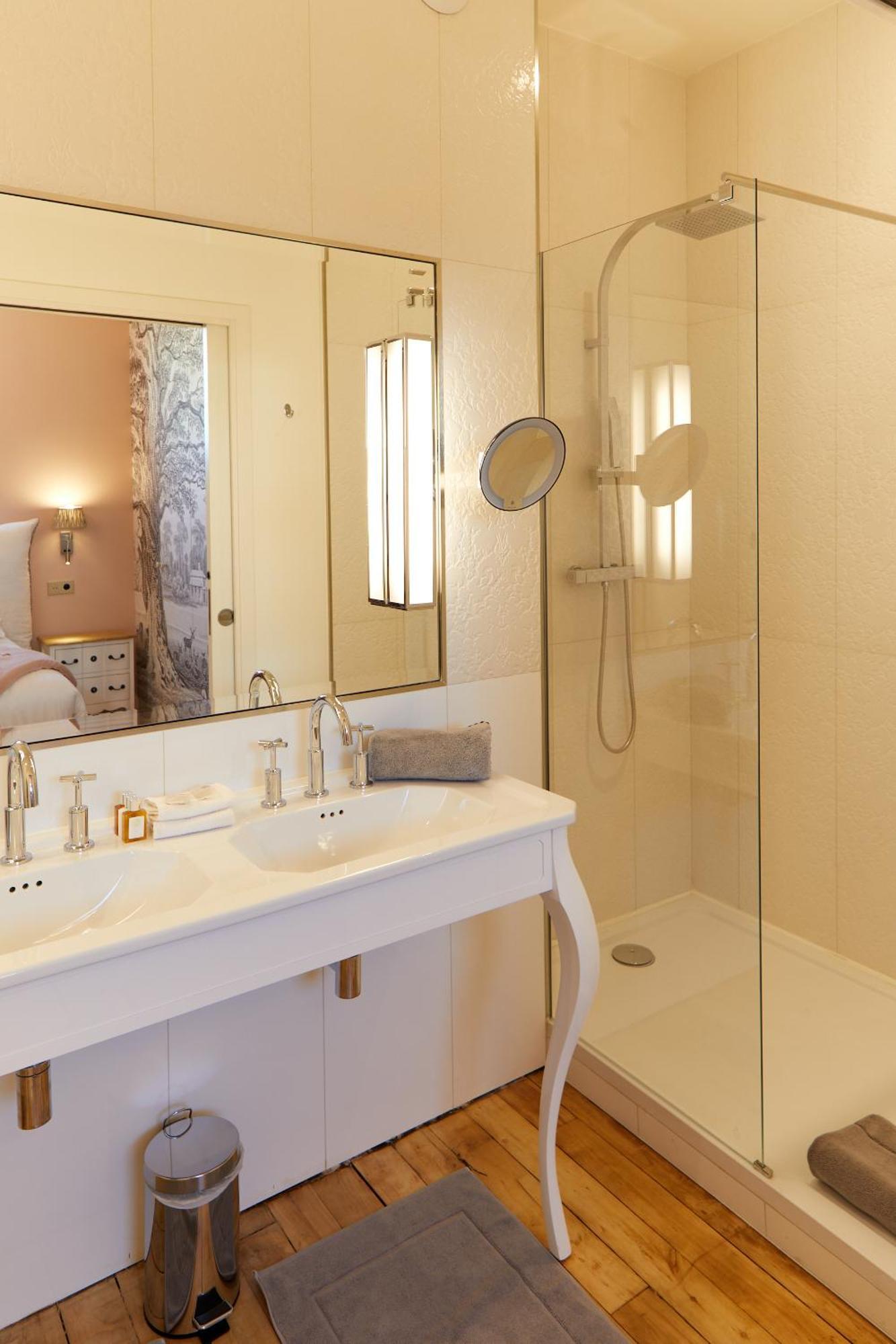 Maison Blanche Chartres - Maison D'Hotes 5 Etoiles Dış mekan fotoğraf
